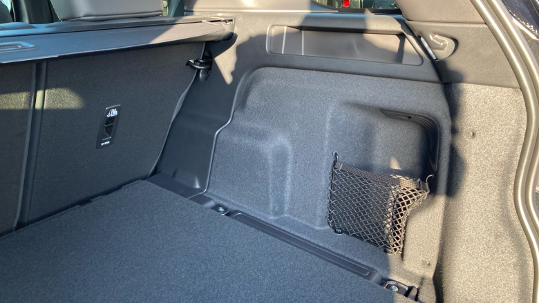 Land Rover Discovery Sport 1.5 P270e Dynamic SE 5dr Auto [5 Seat] Station Wagon